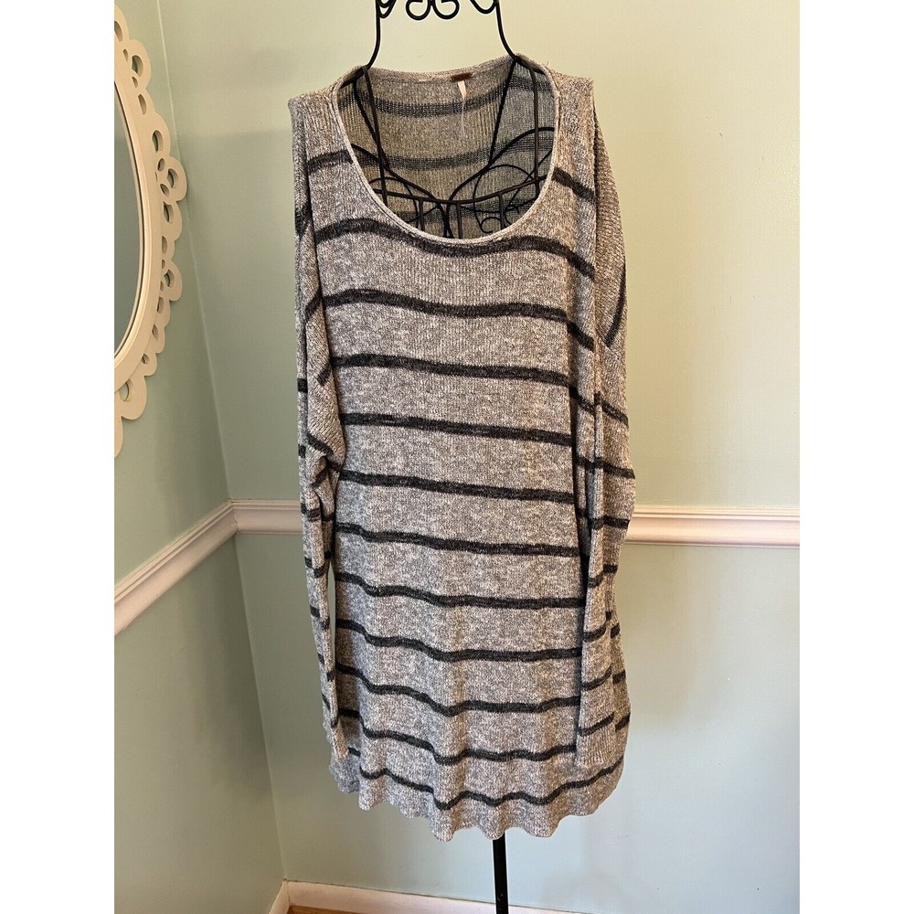 Free People Gray Black Striped Oversized Pullover Knit Slouchy Sweater $108 Sz M